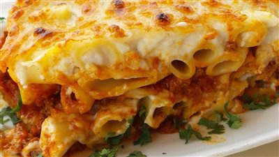 بأسرار إنجي علاء.. طريقة عمل المكرونة بالبشاميل