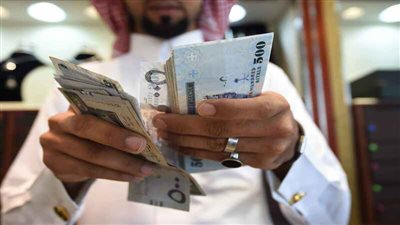 ارتفاع سعر الريال السعودي أمام الجنيه بنهاية تعاملات اليوم 