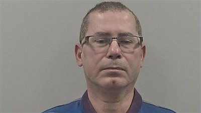 طبيب مصري يسمم شريكة حياته أثناء رقيتها لـ