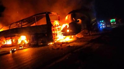 السيطرة على حريق مخزن أقمشة في النزهة