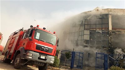 إخماد حريق نشب داخل كافية بعابدين