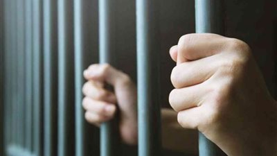 تأييد حبس عاطل متهم بسرقة الموبايلات بالشرابية لمدة سنة