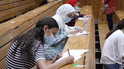وسط اجراءات احترازية.. انطلاق اختبارات القدرات في كلية الإعلام بجامعة القاهرة|فيديو 