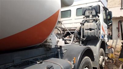 لماذا يوقع القانون عقوبات ضخمة حال عدم غطاء المواد المحملة فوق المركبات ؟ 