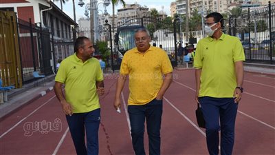 وصول فريق غزل المحلة لاستاد الإسكندرية استعدادا لمباراة الزمالك | صور