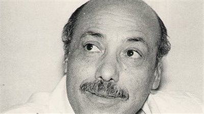 محمود السعدنى يكتب: 145 ألف لوح ومش كفاية