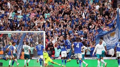 ليستر يفوز على مانشستر سيتي 0/1 ويتوج بكأس الدرع الخيرية