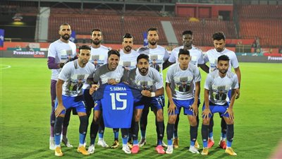 كيف دعم لاعبو سيراميكا المدير الإداري وصالح جمعة في مواجهة الأهلي؟