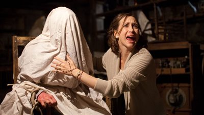  Old وThe Conjuring 3 في صدارة شباك تذاكر السينما حول العالم