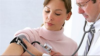 أكلات مهمة لضبط مستوى الضغط بالدم