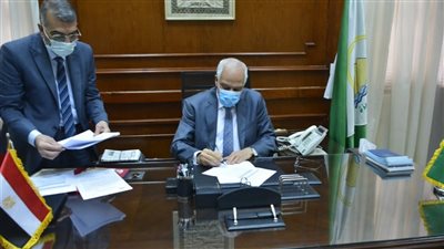 محافظ الجيزة: خفض درجات القبول بمدارس التعليم الفنى