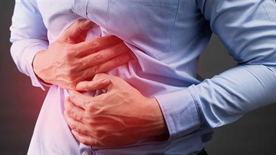 كل ما تريد معرفته عن قرحة المعدة وأهم أعراضها 