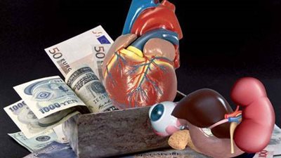 من تبادل المرضى إلى فيديوهات يوتيوب.. حكايات سماسرة الطب في البرامج ومواقع سوشيال ميديا