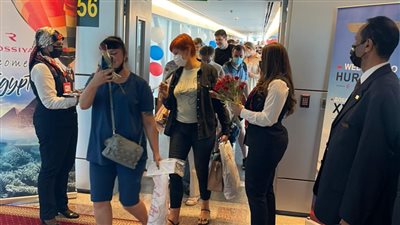 مطار الغردقة يستقبل أولى رحلات مصر للطيران القادمة من روسيا