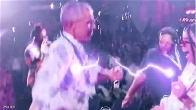 رقص وحشيش.. كيف احتفل باراك أوباما بعيد ميلاده؟