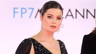 برسالة مؤثرة.. يسرا اللوزي تكشف سبب عدم حضورها جنازة دلال عبد العزيز