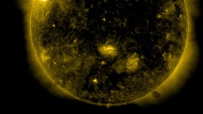 الأقمار الصناعية ترصد بقعة شمسية جديدة 