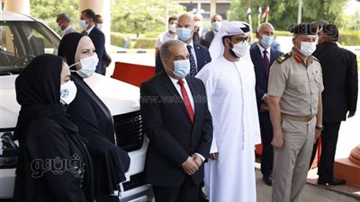 وزيرا الإنتاج الحربي والصناعة يتفقدان السيارة الجديدة EM | فيديو