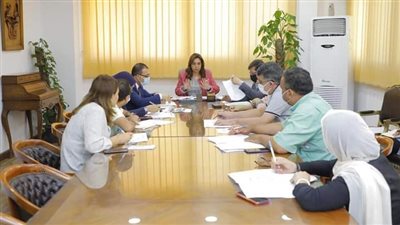 محافظ دمياط تتابع الموقف التنفيذي لمشروعات 