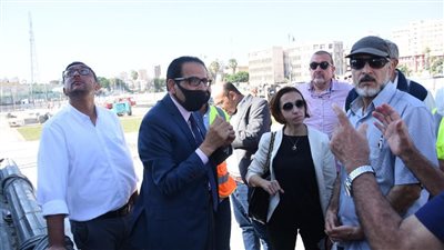 نائب محافظ الإسكندرية تتابع تطوير ميدان محطة مصر