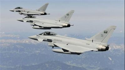 اصطادوهم وهم بيتآمروا.. طائرات التحالف تدك اجتماعا لقيادات مليشيات الحوثي غرب مأرب