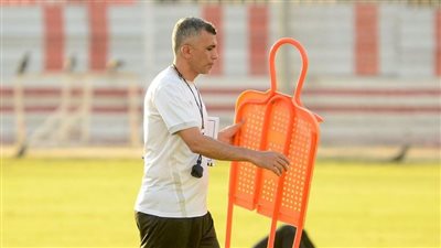 صادق: جلسة نبيه مع حسين لبيب تحسم استمراره بالزمالك