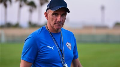 كارتيرون يطالب لاعبيه بإغلاق صفحة دجلة.. ويؤكد: الدوري مازال في الملعب