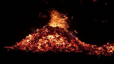  تلف الأرض من مشرقها لمغربها.. حرائق الغابات تستعر في 5 قارات