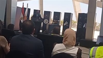 شاهد| تفاصيل نقل مركب خوفو من الأهرامات للمتحف المصري الكبير