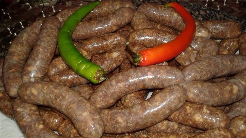 طريقة عمل السجق البلدي
