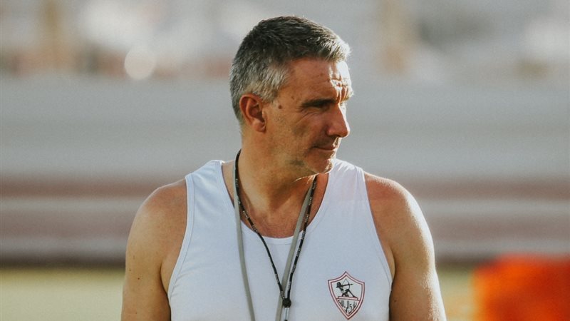 كارتيرون المدير الفني