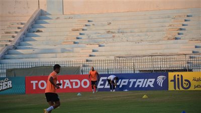 هاني عادل وإسلام فؤاد يؤازران غزل المحلة قبل مواجهة دجلة| صور 