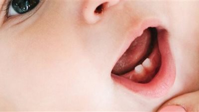 5 نصائح لتخفيف آلام التسنين عن طفلك 