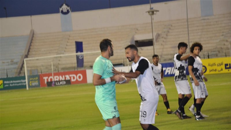 حسام عرفات يرفض طلب