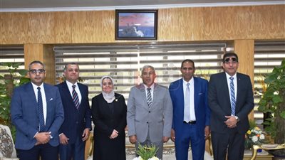 محافظ أسوان يلتقى رئيس الهيئة القومية لضمان جودة التعليم (فيديو)