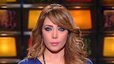 إيمان أبو طالب تهزم المرض وتقدم حلقة اليوم من «برلمان 2015»