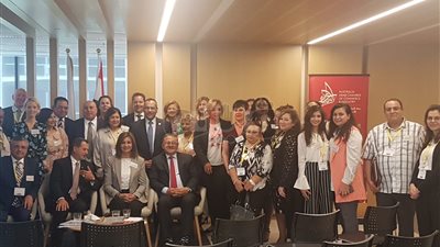 وزير الهجرة تبحث فعاليات النسخة الثالثة من مبادرة «إحياء الجذور» بأستراليا