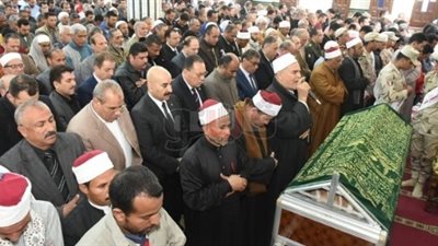 جنازة عسكرية لضابط شرطة بلبيس (صور)