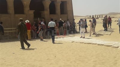 مدير التدريب «بهيئة التعاون اليابانية» يزور آثار المنيا (صور)