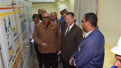 محافظ بنى سويف يراجع استعدادات الصوامع لموسم توريد القمح (صور)