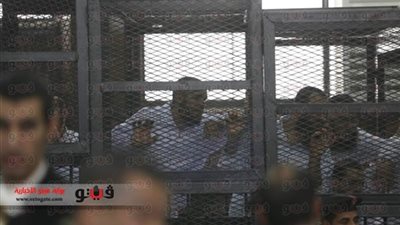 وصول المتهمين باقتحام محطتي مترو 