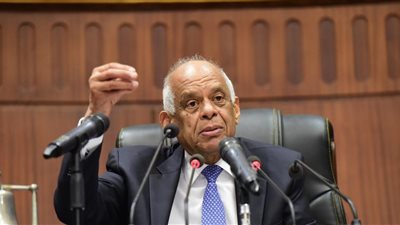 علي عبد العال: لا نشرع لشخص معين.. ومدة 4 سنوات للرئيس قصيرة