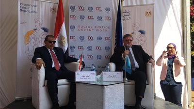 وزير القوى العاملة: مصر تحارب الإرهاب نيابة عن دول العالم (صور)