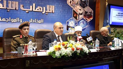 بالفيديو والصور..افتتاح ندوة أكاديمية الشرطة بفيلم «الإرهاب الإلكتروني إرهاب المستقبل»