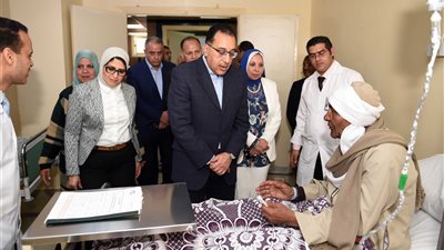 مدبولي يكلف بسرعة الانتهاء من مشروعات تطوير المستشفيات بالفيوم