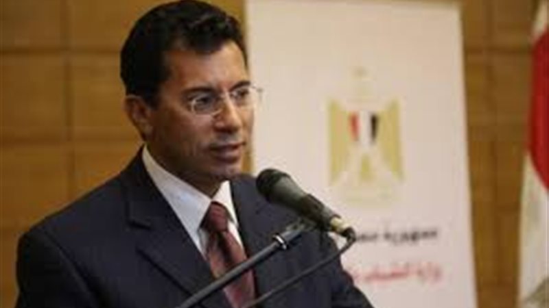 الدكتور اشرف صبحي