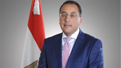 مدبولي يتفقد محلجي القطن بالفيوم: حريصون على سمعة الذهب الأبيض