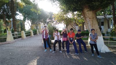 وفود سياحية من 3 دول تزور المناطق الأثرية في المنيا (صور)