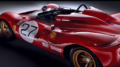 «فيرارى» تعيد التصميم الكلاسيكي لبعض عملائها (فيديو)