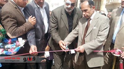 بالصور.. محافظ الفيوم يفتتح مجمع للباعة الجائلين